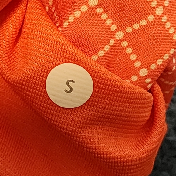 Lululemon board shorts - Picture 6 of 6